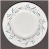 Image 20 : Snowhite China Set Johnson Bros England with Vidrios San Miguel Vase