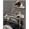 Image 2 : TaylorMade Stand Golf Bag with 11 Top Flite Clubs