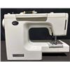 Image 6 : Kenmore Model 385.17926090 Sewing Machine 