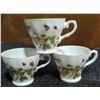 Image 14 : Royal Crown Spring Time Porcelain Tea Set & Decorative Plates Butterflies Japan