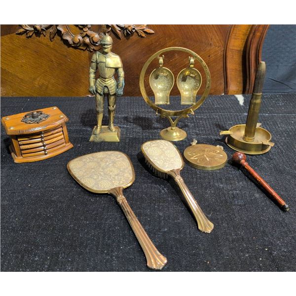 Decorative Items Brass Vanity Set Military Lighter Knight Figure Coaster Box Lot