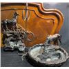 Image 1 : Horse Fountains With Bronze-Coloured Finish and Western Style Horseshoe Stand