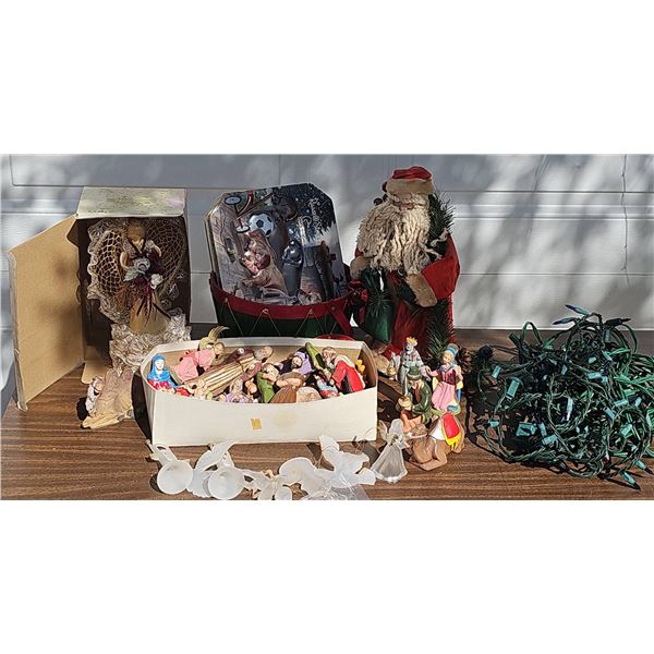 Christmas Decorations and Nativity Figures Lot