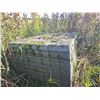 Image 1 : Pallet of 11 Bundles of Concrete Bricks with Metal Strapping