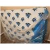 Image 1 : Double Matress