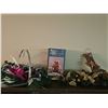 Image 1 : Holiday Décor Lot: Traditions Tree Topper, Wreath With Pink Bow, Festive Garland