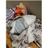 Image 4 : Linens With Decorative Quilt Bag and Plush Duck Toy