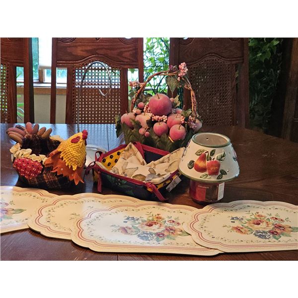 Kitchen Decor Lot With Placemats, Fabric Chicken Basket, Fruit Basket, and Candle Lamp