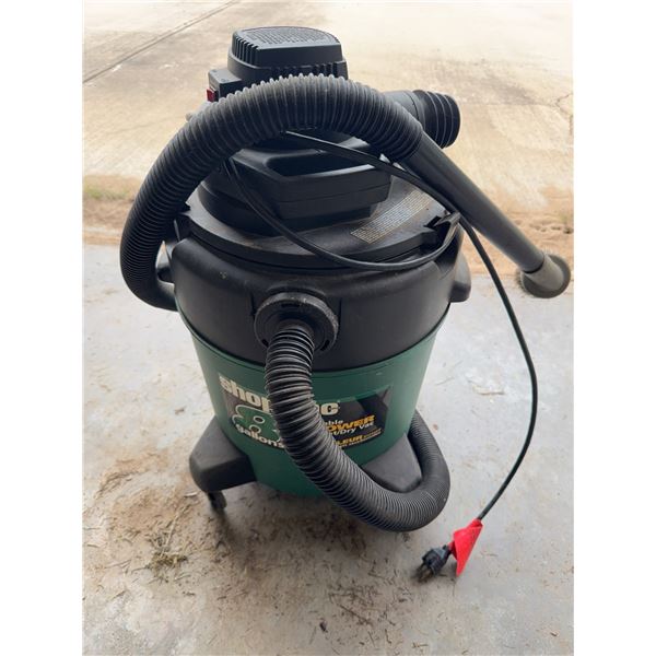 Shop-Vac 8 Gallon Portable Blower Wet/Dry Vacuum