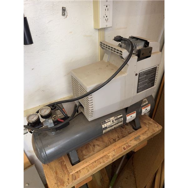 Mastercraft Air Compressor and Automatic Air Hose Reel Set