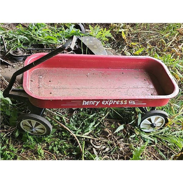 Henry Express Red Metal Pull Wagon with Black Handle