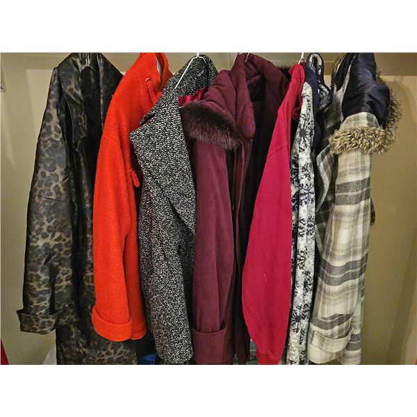 Women's Mixed Outerwear Lot, 7 Assorted Coats and Jackets