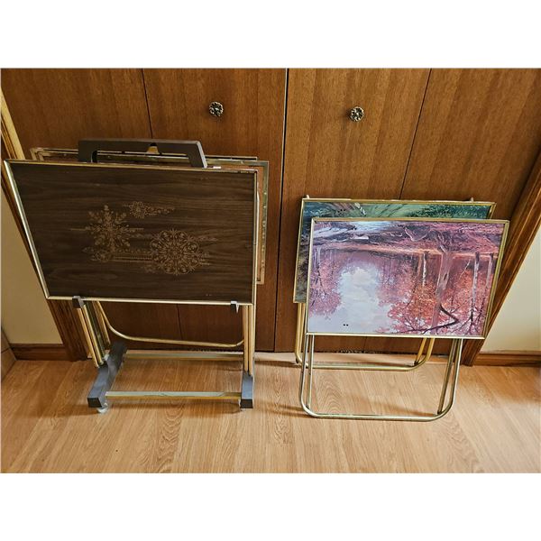 4 TV Trays With Metal Stands and Mixed Designs
