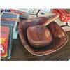 Image 4 : Vintage Playing Cards, Poker Chips, Game Accessories, and Wooden Bowl Set