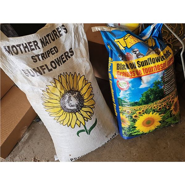 Mother Nature's Striped Sunflowers and Black Oil Sunflower Seeds Lot