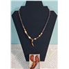 Image 1 : Horn and Shell Bead Necklace with Leaf Motif Pin Set