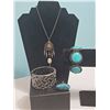 Image 3 : Lot: Dreamcatcher Necklace, Woven Cuff, Turquoise Bracelet, Turquoise Ring