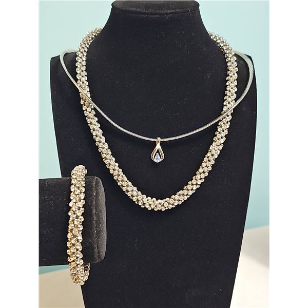 Swarovski Crystal Necklace, Bracelet, and Pendant Set