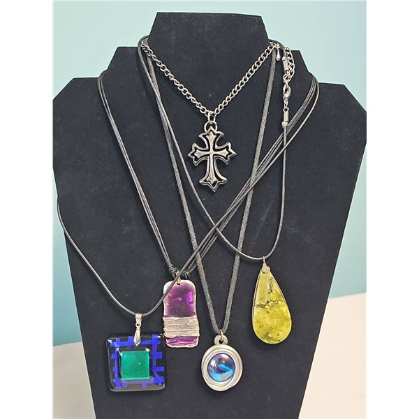 5 Mixed Material Pendant Necklaces
