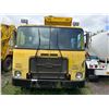 Image 2 : Autocar Xpeditor Refuse Truck w/ McNeilus Garbage Body (For Repair or Parts Only)