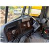 Image 12 : Peterbilt Refuse Truck w/ McNeilus Garbage Body (For Repair or Parts Only)