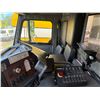 Image 13 : Peterbilt Refuse Truck w/ McNeilus Garbage Body (For Repair or Parts Only)