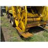Image 32 : Peterbilt Refuse Truck w/ McNeilus Garbage Body (For Repair or Parts Only)