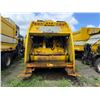 Image 3 : Peterbilt Refuse Truck w/ McNeilus Garbage Body (For Repair or Parts Only)