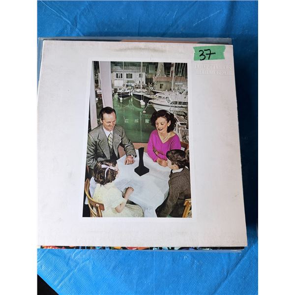 LED ZEPPELIN PRESENCE STEREO VFL-1017 VINYL RECORD — image 38