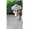 Image 2 : Cement Lantern Decor A