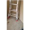 Image 2 : Aluminum Ladder A