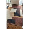 Image 1 : Area Rug C