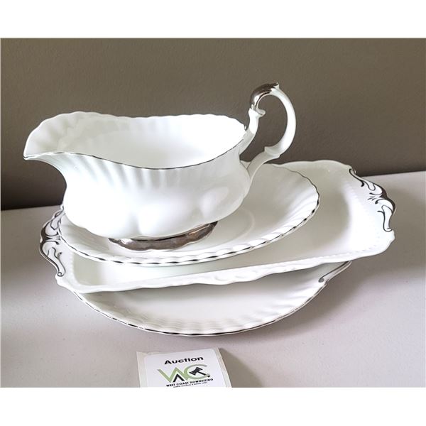 Royal Albert Chantilly A