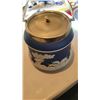 Image 8 : Blue & White Decor A