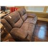 Image 1 : Reclining Love Seat C