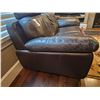 Image 2 : Leather Love Seat C