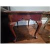 Image 2 : Accent Table B