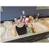 Image 1 : Bathroom A
