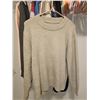 Image 4 : Ladies Sweaters & Jeans A