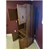 Image 5 : Vintage Cabinet C