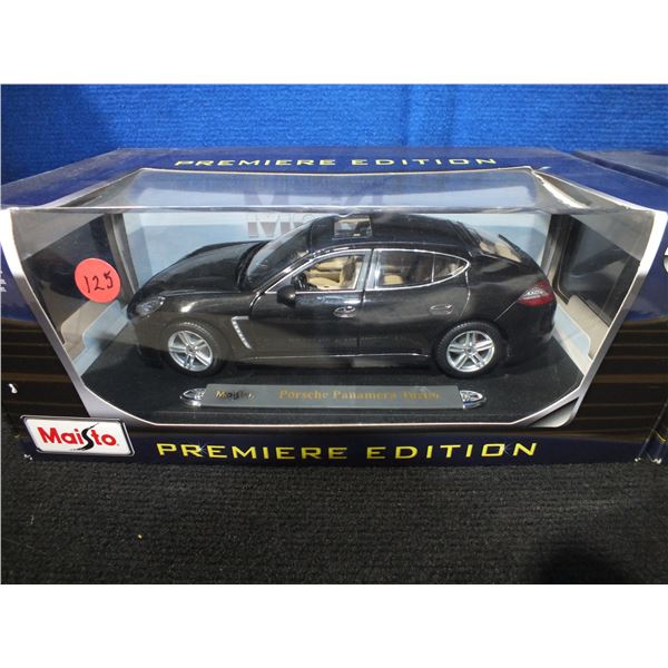 Maisto Porsche Panamara Turbo