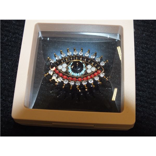Brooch