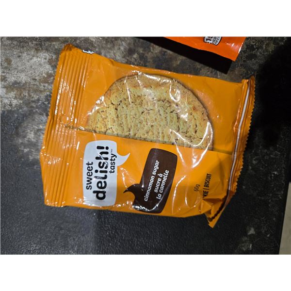 1 Pack Of 8 Of Cinnamon Sugar Cookies