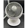 Image 2 : Woozoo Iris USA Oscillating Table Fan White No Remote
