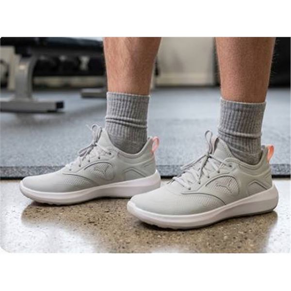 PUMA Grey/White Men's Running Shoes Size 8 US