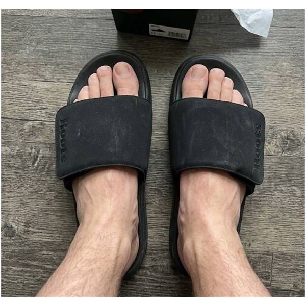 Roots Men's Black Slide Sandals Size 11