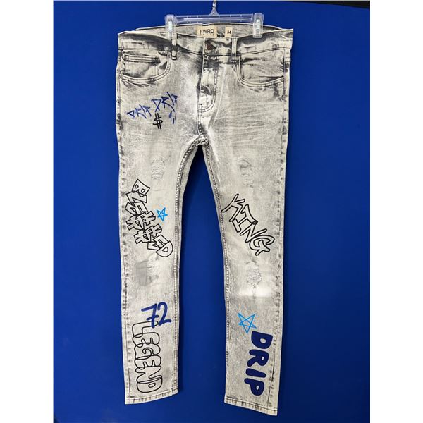 FWRD Denim Size 34 Graphic Print Jeans