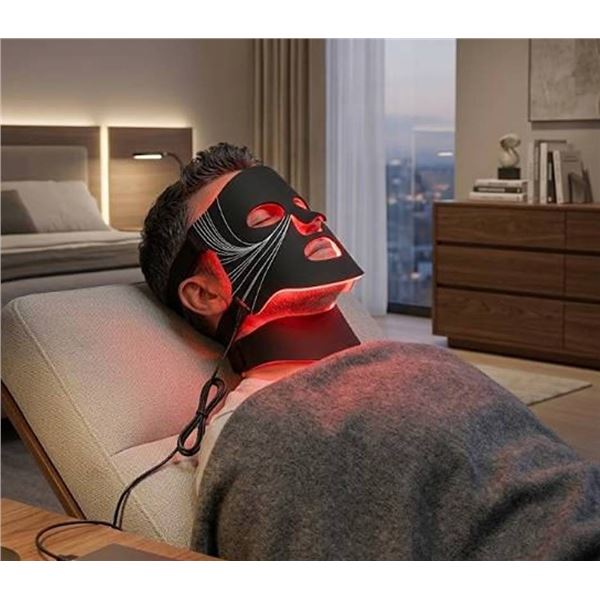 NewItem LED Light Therapy Mask 7 Colours Face Device