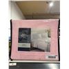 Image 2 : Comfy Bamboo World 4 Piece Queen Sheet Set Pink