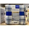 Image 2 : Queen Size Blue Plaid Flannel Sheet Set